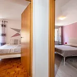 شقة Apartman Best