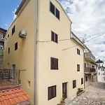 شقة Apartman Best