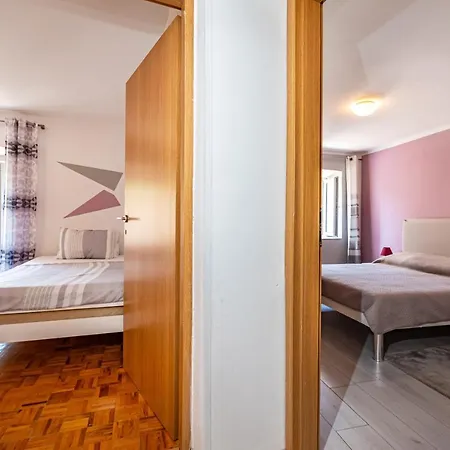 Apartamento Apartman Best